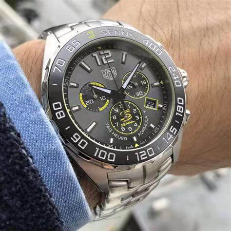 TAG HEUER